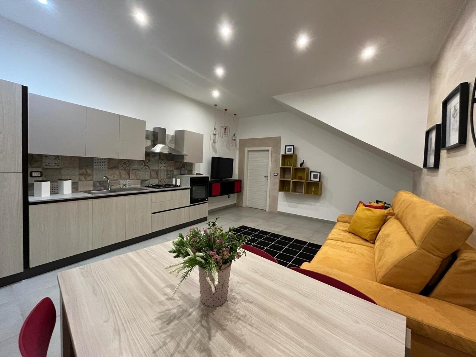 דירות סירקוזה La Casa Di Eva In Via Nizza מראה חיצוני תמונה