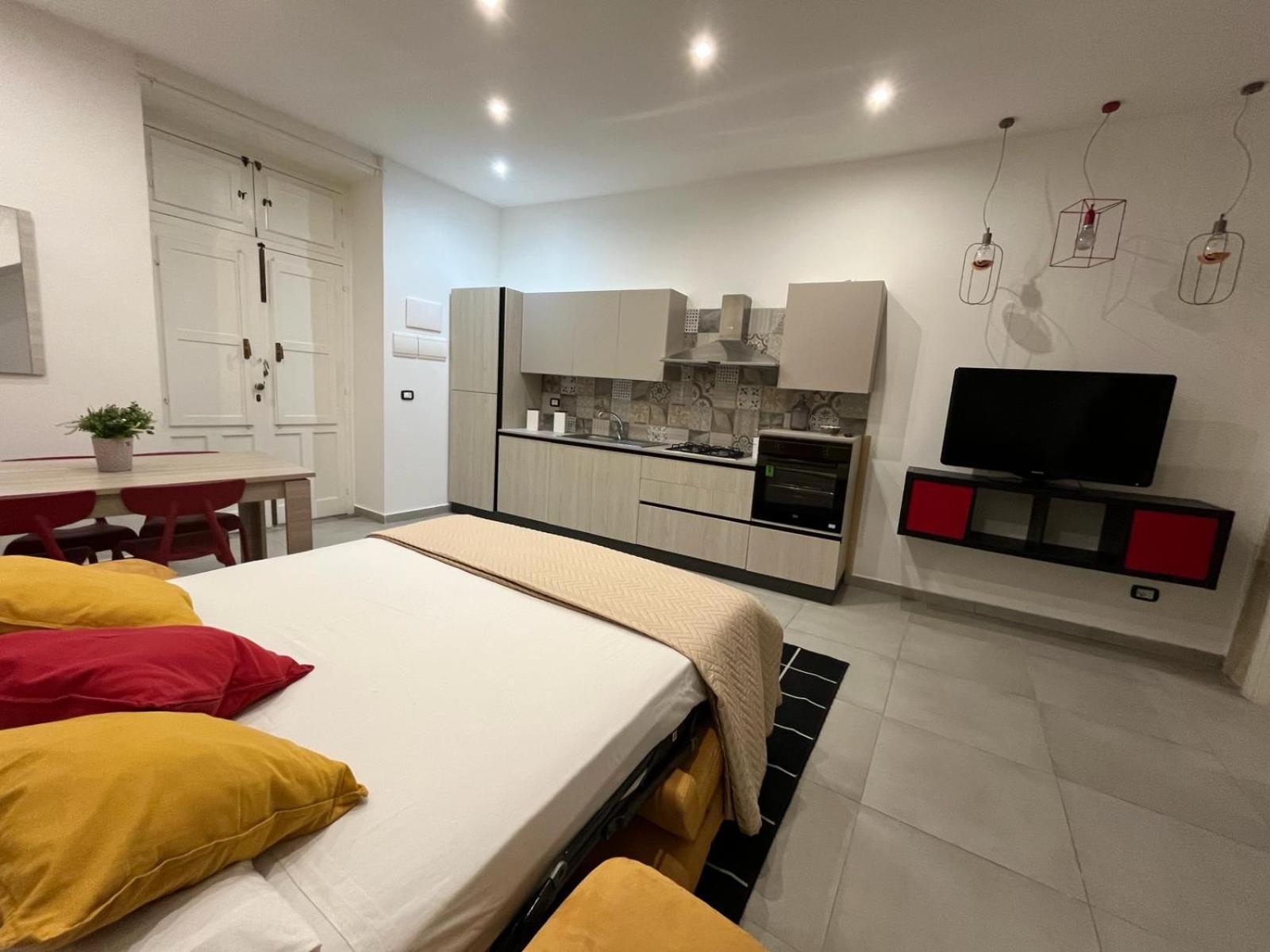 דירות סירקוזה La Casa Di Eva In Via Nizza מראה חיצוני תמונה